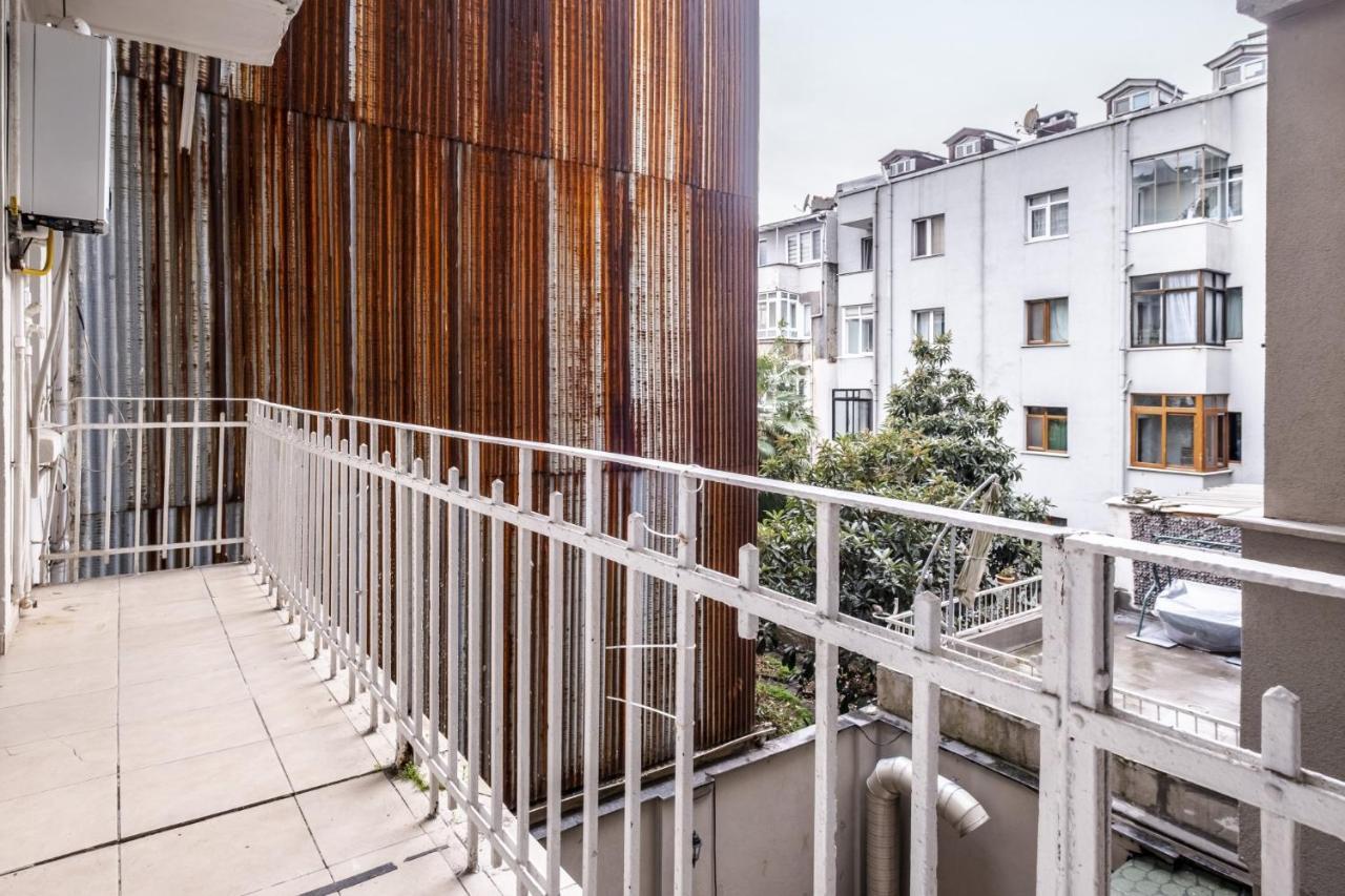 Centrally Located Apartment With Balcony In Sisli Κωνσταντινούπολη Εξωτερικό φωτογραφία