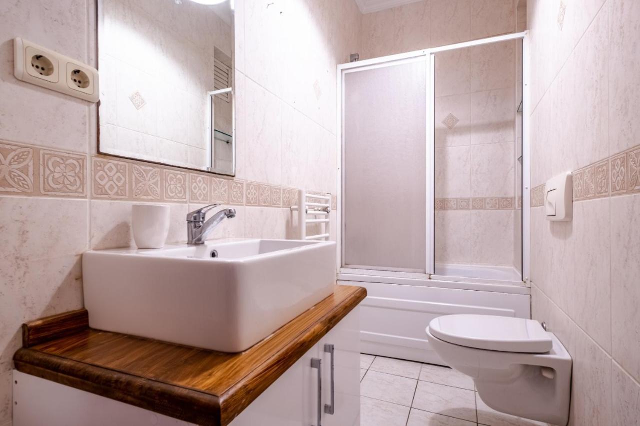 Centrally Located Apartment With Balcony In Sisli Κωνσταντινούπολη Εξωτερικό φωτογραφία